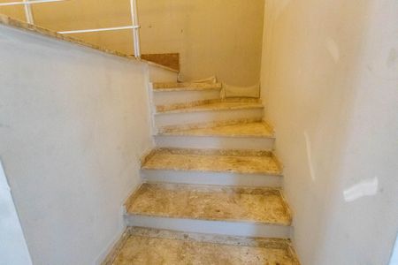 Casa à venda com 750m², 4 quartos e 4 vagasCorredor