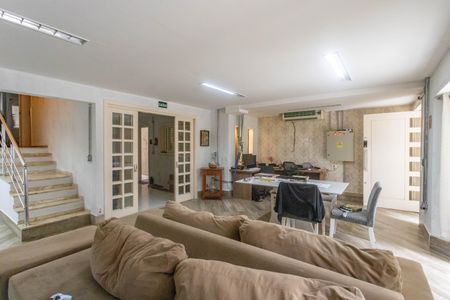 Sala  de casa para alugar com 4 quartos, 750m² em Centro, Diadema