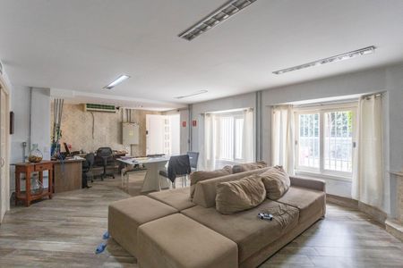 Sala  de casa para alugar com 4 quartos, 750m² em Centro, Diadema