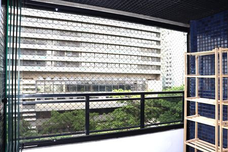 Apartamento para alugar com 47m², 1 quarto e 1 vagaVaranda