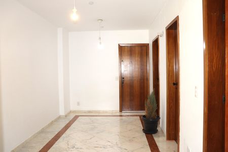 Apartamento para alugar com 47m², 1 quarto e 1 vagaSala