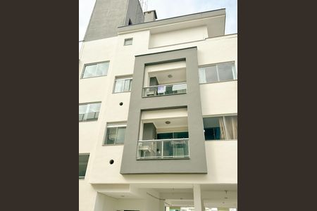 Apartamento para alugar com 60m², 2 quartos e 1 vagaFachada
