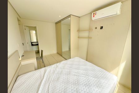 Apartamento para alugar com 60m², 2 quartos e 1 vagaSuíte
