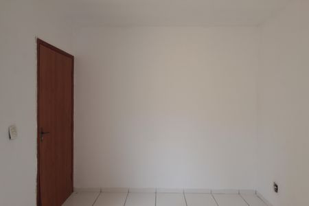 Sala de apartamento para alugar com 2 quartos, 45m² em Piratininga (venda Nova), Belo Horizonte
