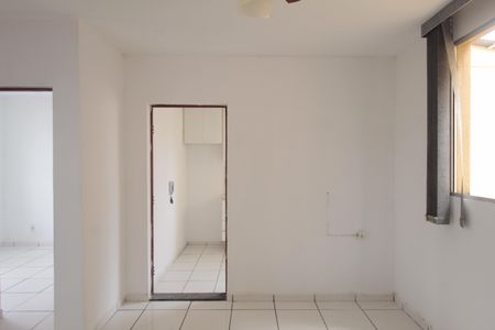 Apartamento para alugar com 45m², 2 quartos e 1 vagaSala