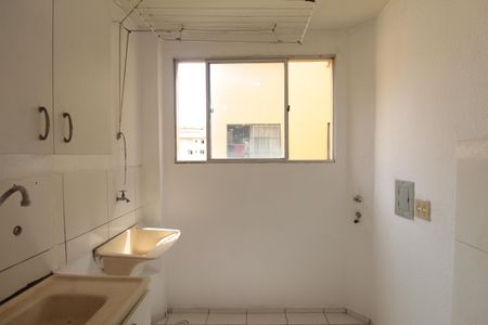 Apartamento para alugar com 45m², 2 quartos e 1 vagaCozinha e Área de Serviço