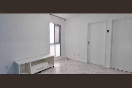 Sala de apartamento para alugar com 2 quartos, 52m² em Itacorubi, Florianópolis