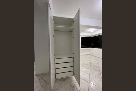 Studio para alugar com 30m², 1 quarto e sem vaga Studio para alugar com 30m², 1 quarto e sem vagaQuarto