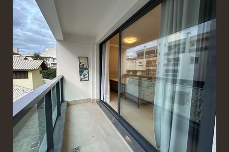 Apartamento para alugar com 45m², 1 quarto e 1 vaga Apartamento para alugar com 45m², 1 quarto e 1 vagaVaranda