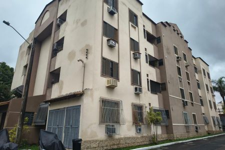Apartamento à venda com 60m², 2 quartos e 1 vaga Apartamento à venda com 60m², 2 quartos e 1 vagaFachada do bloco