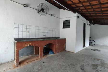 Apartamento à venda com 60m², 2 quartos e 1 vaga Apartamento à venda com 60m², 2 quartos e 1 vagaÁrea comum - Churrasqueira