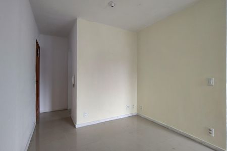 Apartamento à venda com 60m², 2 quartos e 1 vaga Apartamento à venda com 60m², 2 quartos e 1 vagaSala