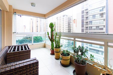 Apartamento à venda com 149m², 2 quartos e 3 vagasVaranda