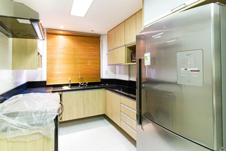 Apartamento à venda com 149m², 2 quartos e 3 vagasCozinha