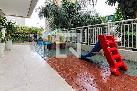 Apartamento à venda com 75m², 2 quartos e 2 vagas Apartamento à venda com 75m², 2 quartos e 2 vagasÁrea comum - Playground