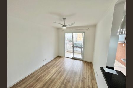 Apartamento à venda com 75m², 2 quartos e 2 vagas Apartamento à venda com 75m², 2 quartos e 2 vagasSala