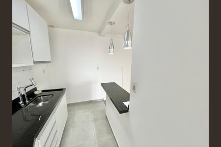 Apartamento à venda com 75m², 2 quartos e 2 vagas Apartamento à venda com 75m², 2 quartos e 2 vagasCozinha
