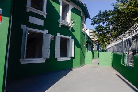 Casa para alugar com 275m², 3 quartos e 2 vagasÁrea externa