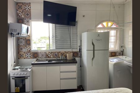 Studio de kitnet/studio para alugar com 1 quarto, 18m² em Jardim Bonfiglioli, São Paulo