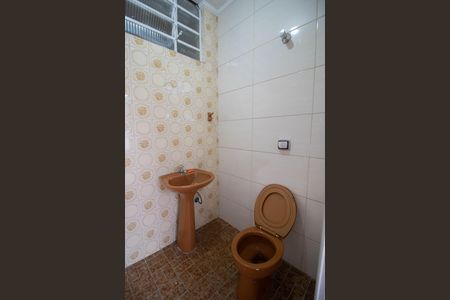Casa para alugar com 190m², 4 quartos e sem vaga Casa para alugar com 190m², 4 quartos e sem vagaBanheiro de serviço