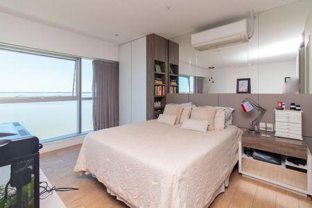 Quarto de apartamento à venda com 1 quarto, 43m² em Cristal, Porto Alegre