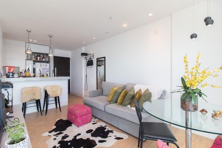 Sala de apartamento à venda com 1 quarto, 43m² em Cristal, Porto Alegre