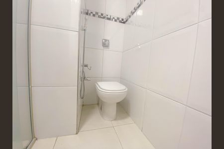Apartamento para alugar com 107m², 2 quartos e 1 vaga Apartamento para alugar com 107m², 2 quartos e 1 vagaBanheiro da Suíte