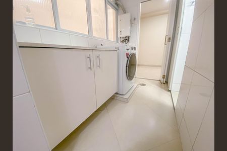 Apartamento para alugar com 107m², 2 quartos e 1 vaga Apartamento para alugar com 107m², 2 quartos e 1 vagaÁrea de Serviço