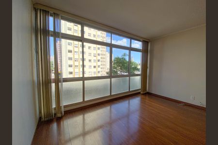 Apartamento para alugar com 107m², 2 quartos e 1 vaga Apartamento para alugar com 107m², 2 quartos e 1 vagaSala