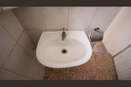 Casa para alugar com 1 quarto, 32m² em Vila Darli, São Paulo