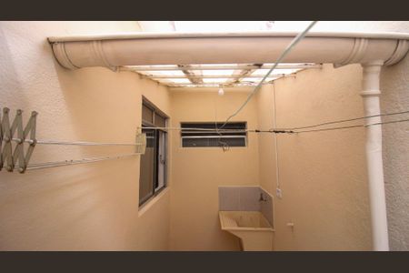 Casa para alugar com 40m², 1 quarto e sem vagaÁrea de Serviço