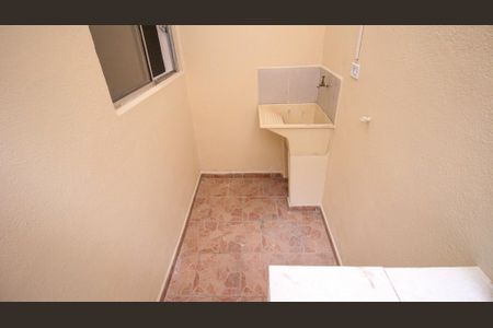 Casa para alugar com 40m², 1 quarto e sem vagaÁrea de Serviço