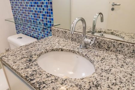 Apartamento para alugar com 2 quartos, 65m² em Alphaville Empresarial, Barueri