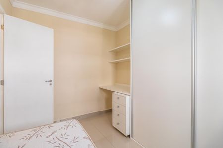 Quarto de apartamento para alugar com 2 quartos, 65m² em Alphaville Empresarial, Barueri