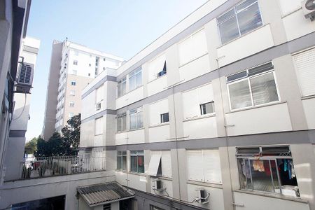 Vista da Sala de apartamento à venda com 1 quarto, 47m² em Partenon, Porto Alegre