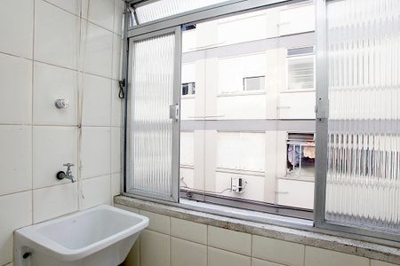 Apartamento à venda com 47m², 1 quarto e sem vagaCozinha + Área de Serviço