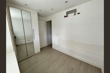 Apartamento à venda com 94m², 3 quartos e 2 vagasQuarto 2