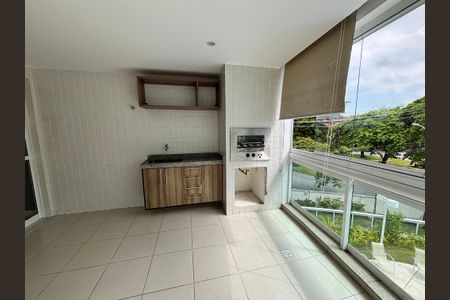 Apartamento à venda com 94m², 3 quartos e 2 vagasVaranda