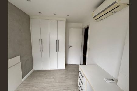 Apartamento à venda com 94m², 3 quartos e 2 vagasQuarto 1