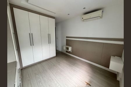 Apartamento à venda com 94m², 3 quartos e 2 vagasQuarto 3
