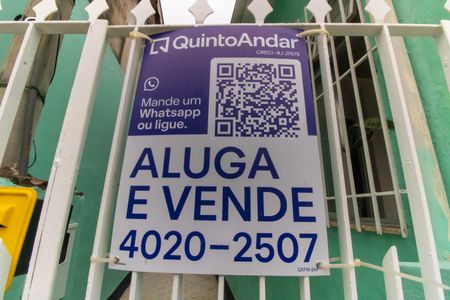 Casa à venda com 130m², 2 quartos e sem vagaPlaquinha 