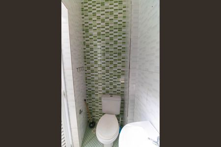 Casa à venda com 130m², 2 quartos e sem vagaBanheiro de serviço