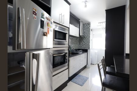 Apartamento à venda com 75m², 2 quartos e 2 vagasCozinha