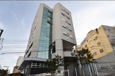 Apartamento para alugar com 35m², 1 quarto e 1 vaga Apartamento para alugar com 35m², 1 quarto e 1 vagaFachada