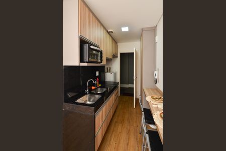 Cozinha de apartamento para alugar com 1 quarto, 35m² em União, Belo Horizonte
