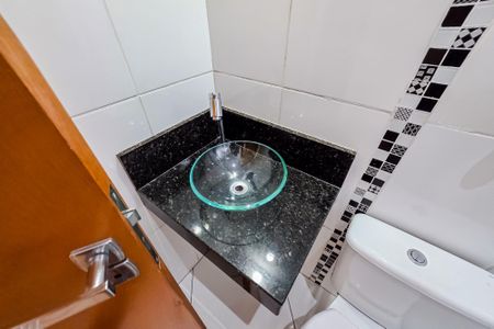 Apartamento para alugar com 100m², 2 quartos e 1 vaga Apartamento para alugar com 100m², 2 quartos e 1 vagaBanheiro