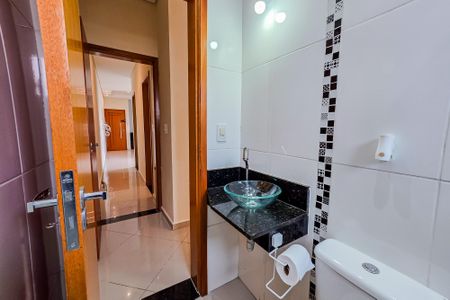 Apartamento para alugar com 100m², 2 quartos e 1 vaga Apartamento para alugar com 100m², 2 quartos e 1 vagaBanheiro da Suíte