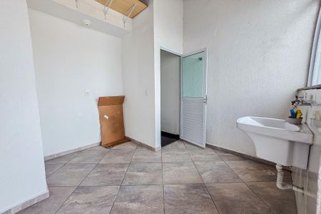 Apartamento para alugar com 100m², 2 quartos e 1 vaga Apartamento para alugar com 100m², 2 quartos e 1 vagaÁrea de Serviço