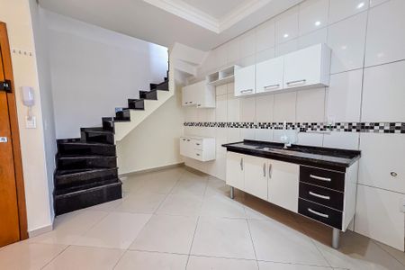 Apartamento para alugar com 100m², 2 quartos e 1 vaga Apartamento para alugar com 100m², 2 quartos e 1 vagaSala/Cozinha