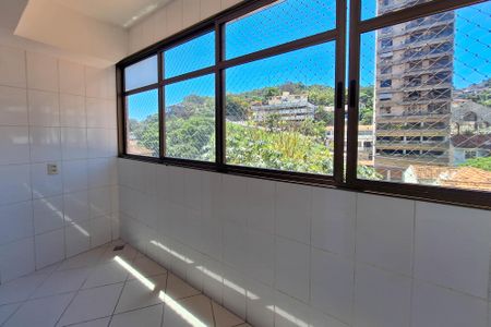 Apartamento à venda com 110m², 3 quartos e 1 vagaÁrea de Serviço
